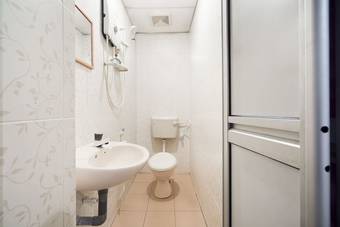 Oyo 89477 Sunshine Hotel