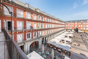 Apartment 1bd With Balcony In Plaza Mayor Square. Plaza Mayor II