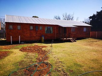 Hotel Brewis Lodging