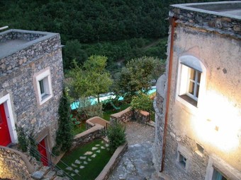Residencia Set In Liguria Mountains