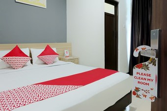 Hostal Oyo 1474 Hotel Fayadh