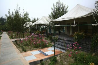 Hotel Banjara Camps And Retreat  Sangla
