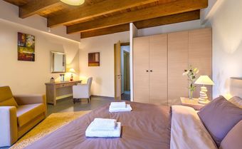 Apartamentos Apirathes