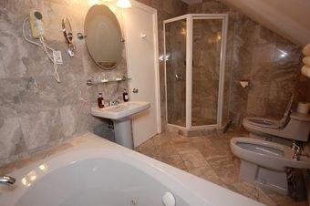 Hotel Copperhood Retreat & Spa