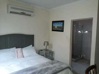 Hotel Cyrildene Lodge