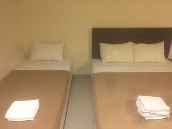 Oyo 89966 Green World Hotel @ Seri Putra