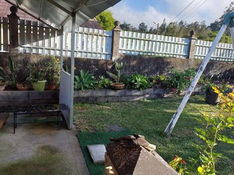 House With 5 Bedrooms In Saint-beno�t, With Enclosed Garden