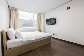 The White View Pension