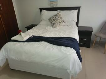 Hotel Rose And Thorn Guesthouse - Adults Only