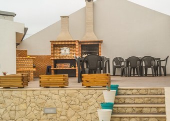 House With 3 Bedrooms In Atalaia, With Pool Access, Enclosed Garden And Wifi - 3 Km From The Beach