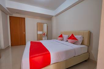 Hostal Oyo 2505 Green Park View