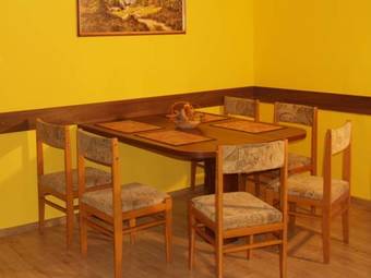 Salas Goralsky Dvor - Vila Nika