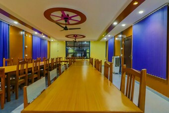 Oyo 726 Hotel Three S Pvt.ltd