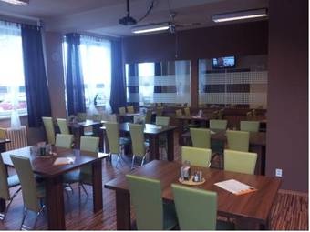 Albergue City Building