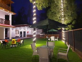 Hotel Fusion Lansdowne