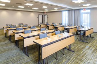 Hotel Courtyard Milwaukee Airport