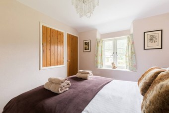 Chic, Cosy, Isolated Cotswolds Getaway!
