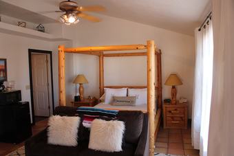 Hotel Adobe Rose Boutique Inn