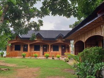 Hotel Diamond De Siquijor Beach House