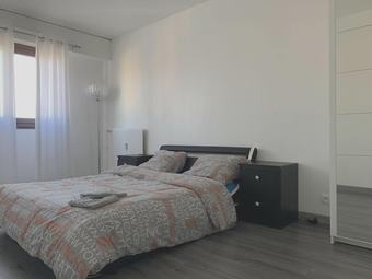 Apartment With 3 Bedrooms In Melun, With Furnished Balcony And Wifi