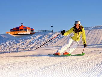 Wooden Chalet In Styria By The Lake