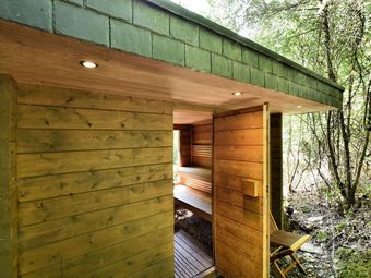 Beautiful, Modern House With Stunning Views, Hot Tub And Sauna In Green Surroundings