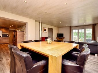 Modern Holiday Home In La Roche-en-ardenne With Jacuzzi