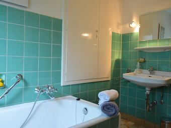 Comfy Holiday Home In Veldenz With Parking