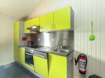 Luxurious Bungalow In Bullange With Jacuzzi