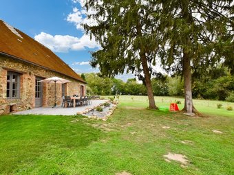 Renovated, Spacious Holiday Home In The French Ardennes Near To Belgium