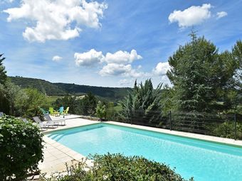 Villa With Heated Pool, Beautiful View And Garden, Near Vaison-la-romaine