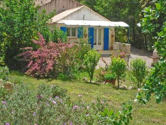 Tastefully Furnished Villa With Terrace, Private Swimming Pool Near Of Lambesc