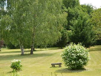 Modern Holiday Home In Sougy-sur-loire With Terrace