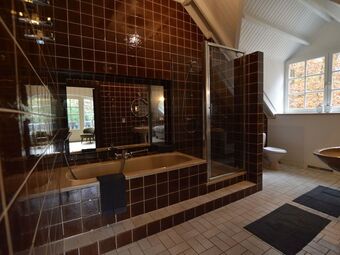 Luxurious And Spacious Holiday Villa In Wooded Area Near Arcen