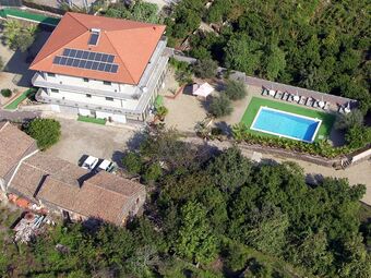 Comfortable Holiday Home In Sicily With Swimming Pool