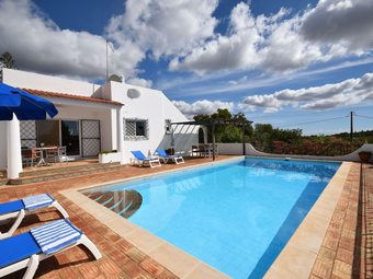 Boutique Villa In Faro With Private Swimming Pool