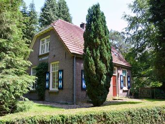 Cozy Holiday Home In Zelhem With Forest Near