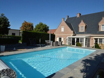 Comfortably Furnished Holiday Home With Swimming Pool, Jacuzzi And Sauna On A Farm