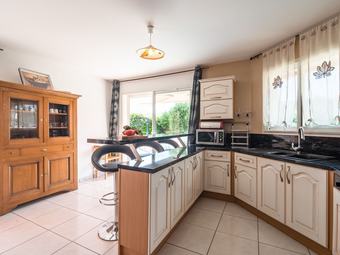 Quaint Villa In Aigues-vives With Private Pool