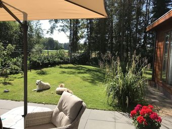 Chalet In Holiday Park With Spacious Living Room, Large Enclosed Garden And Unobstructed View