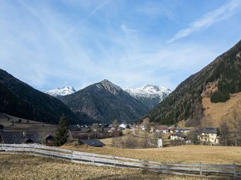 Charming Large Chalet, Near The Resort Centre Of Mallnitz