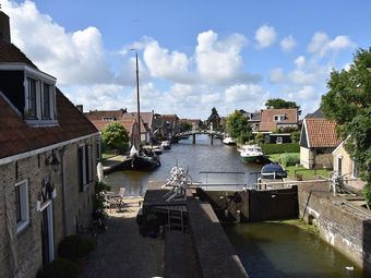 Pleasant Holiday Home In Friesland With Garden