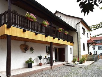 Holiday Home In Thuringia With Private Terrace, Use Of A Garden And Pool