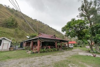 Hotel Reddoorz Plus @ Jalan Tugu Silalahi Tongging