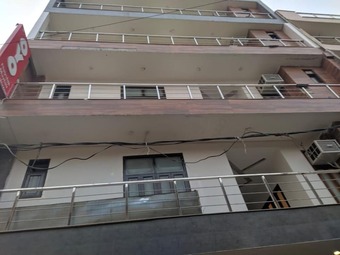 Adb Rooms Hotel Toravio