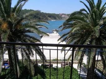 Bed & Breakfast Rooms Makaus