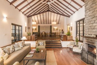 Hotel Camellia Hills