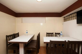 Oyo 776 Hotel R Valley View & Family