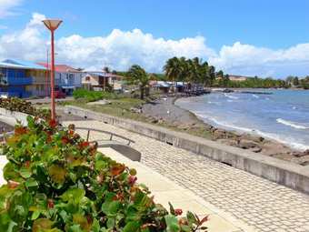 House With One Bedroom In Le Vauclin, With Furnished Terrace And Wifi - 300 M From The Beach