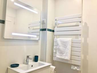 Hotel Les Terres Rouges 06